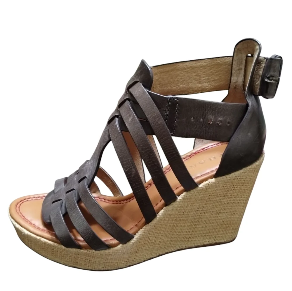 Trask Women's Chunky Wedge Leather Platform Strap Sandals size 7M Academia‎